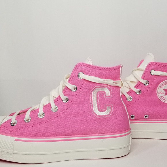 Converse Women's CTAS Lift Platform Retro Varsity Size 9.5 Pink A07141C  NWT - Picture 1 of 7